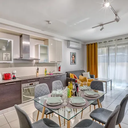 아파트 Spacious 2 Bedroom In Spinola Bay Cgre1-1
