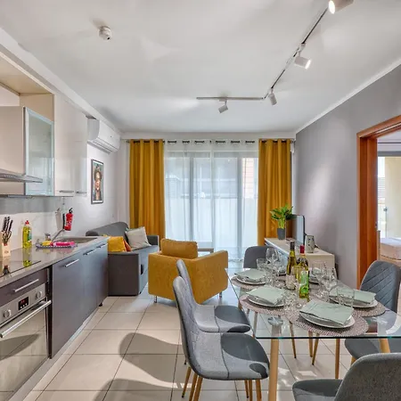Spacious 2 Bedroom In Spinola Bay Cgre1 Apartamento St. Julian's