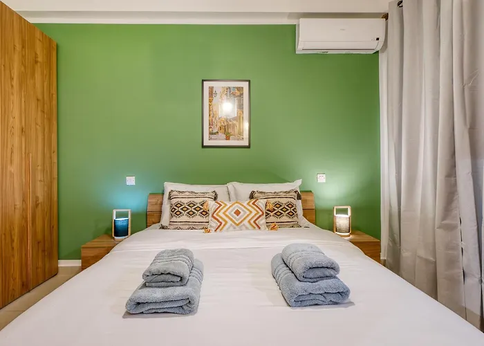 Spacious 2 Bedroom In Spinola Bay Cgre1