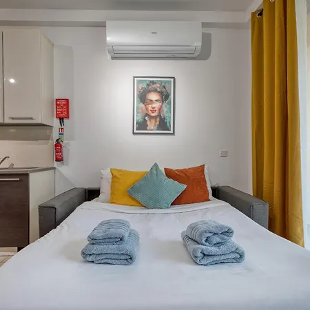 Spacious 2 Bedroom In Spinola Bay Cgre1 St. Julian's